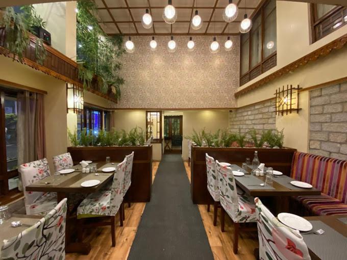 Sumitel Oriental Hotel Gangtok Exterior photo